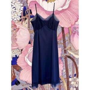 VTG 60’s Van Raalte Suavette Blue Nylon Lace Bodice Full Slip Size 34